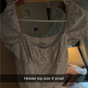 Hollister Blue Floral Puff Sleeve Blouse